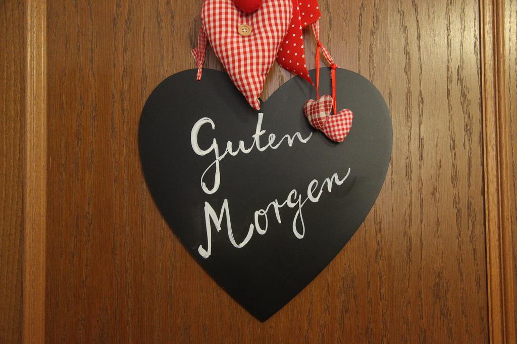 Haus Jutta Hotel Goessweinstein Exterior foto